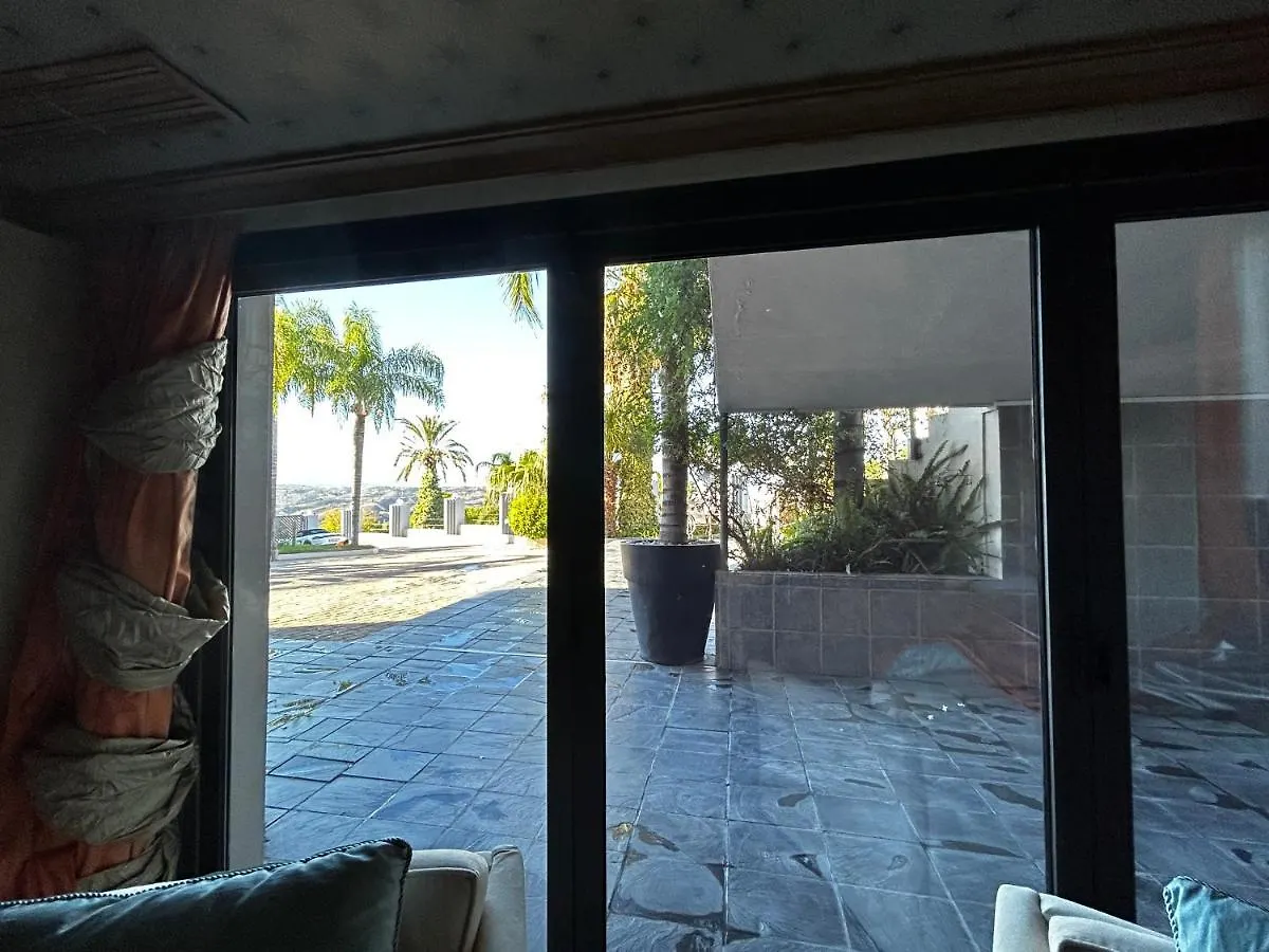 Villa La Paz En Alhaurin El Grande, Malaga